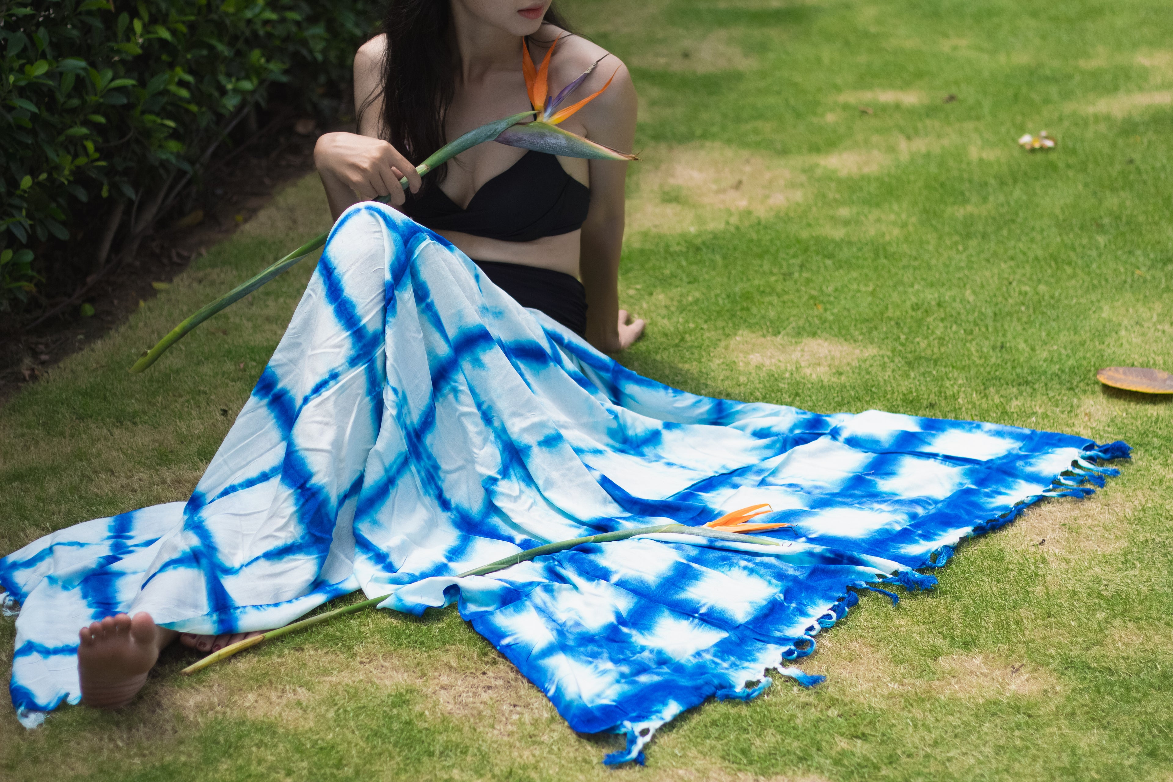 Ocean Drift Sarong – Versatile Beach Cover-Up & Wrap | Cobalt Blue & White